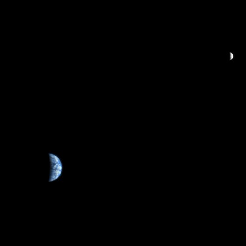 Earth and Moon by HiRISE. Credit: NASA/JPL/University of Arizona.